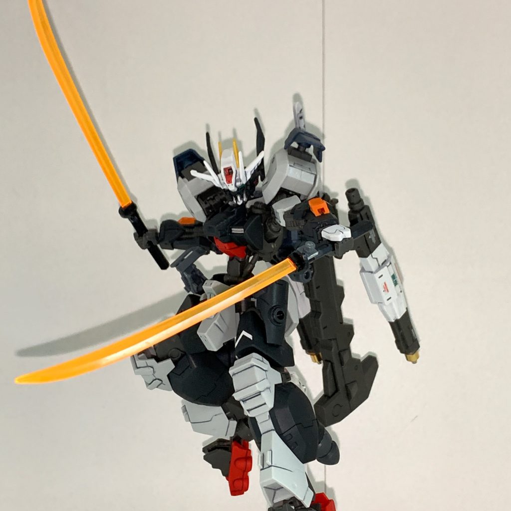 ビームサーベルナノラミネートだろうがフレームだろうが切り裂く高出力サーベル