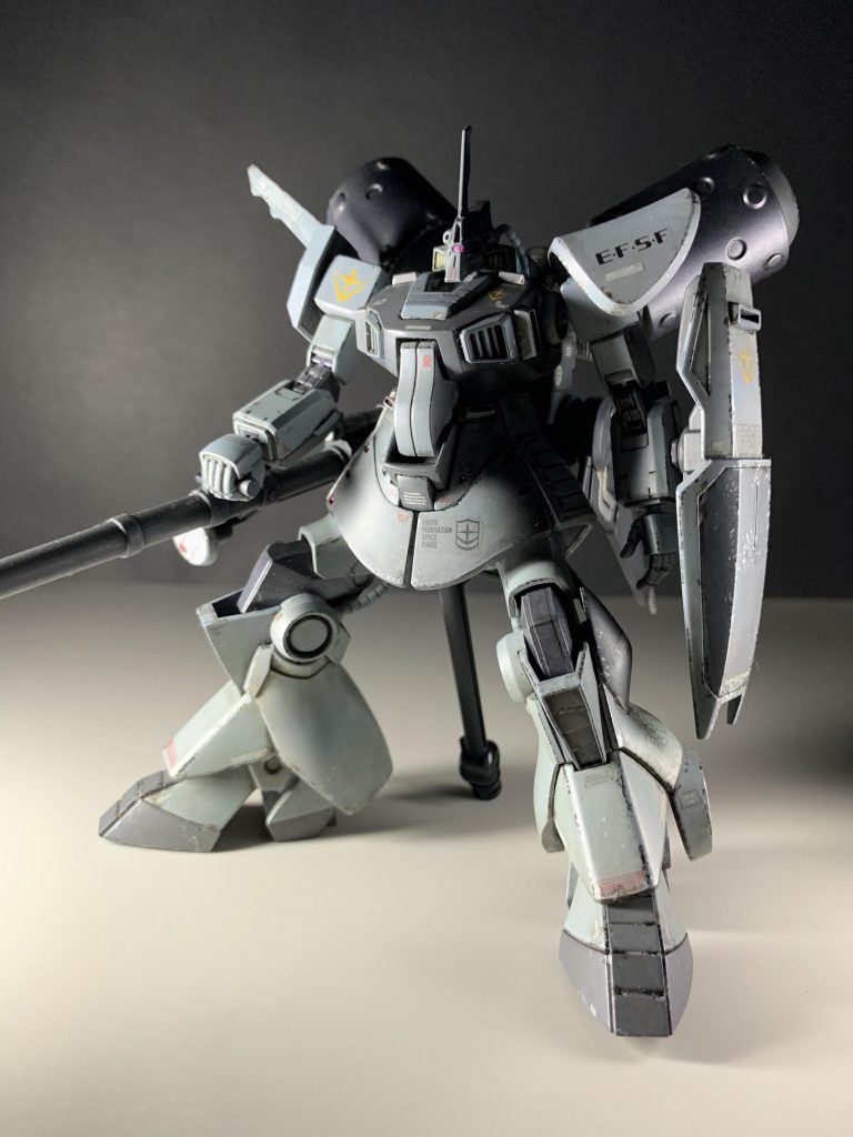 ポーズがいつも難しい 特にコレは右手が自由にならないので 余計にだね