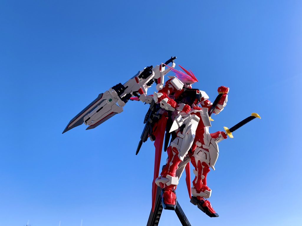 二刀流レッドドラゴン–4枚目/制作者：アストレイアス