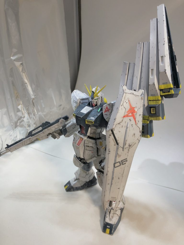 hgucνガンダム–4枚目/制作者：カズナギ