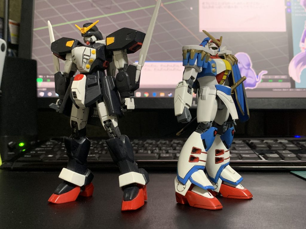 前に作ったRGガンダムシュピーゲルと。