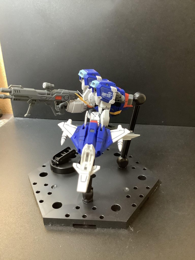 コアスプレンダー。アニメと配色違うけど、箱のサンプルとかもこの配色だったのでそのままにしました。