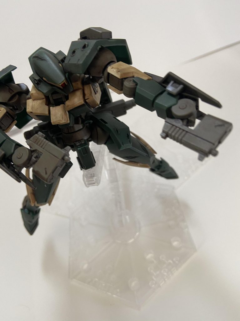 レギンレイズ(阿頼耶識搭載機)–2枚目/制作者:AILE