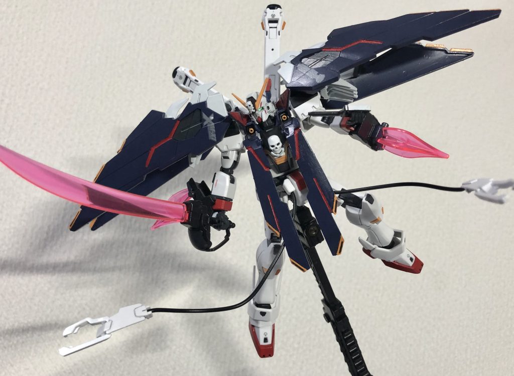 X1の装備も。 
ルーカスくらいの天才でないとこれほどの装備の機体なんて扱えないですね。