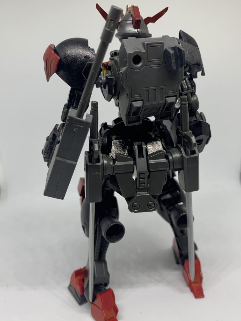 背面
実は制作中後ろに倒れるのが多くて足を流星号のを使用して倒れないようにしました
そしていつもと違く背面もスッキリさせました