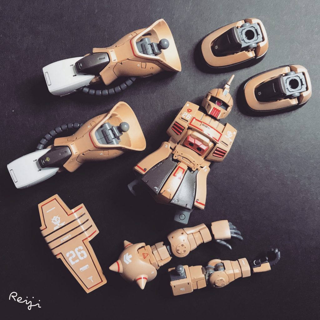 塗装レシピは以下の通りです。
本体：タンイエロー(ﾓﾃﾞﾙｶﾗｰ70.912)前スカート：チッピングブラウン(ﾒｶｶﾗｰ69.035)大腿部：オフホワイト(ﾒｶｶﾗｰ69.003)武器：シーグレイ(ﾓﾃﾞﾙｴｱ71.049)砲身：ファントムグレイ(ﾒｶｶﾗｰ69.040)ガン先端：ガンメタル(ﾒｶｶﾗｰ69.058)サーフェイサー：デザートタンベース(73.613)墨入れ：アンバーウォッシュ(ｹﾞｰﾑｶﾗｰ73.203)保護コート：グロスバーニッシュ(ﾒｶｶﾗｰ69.701)クリアーコート：マットバーニッシュ(ﾒｶｶﾗｰ69.702)