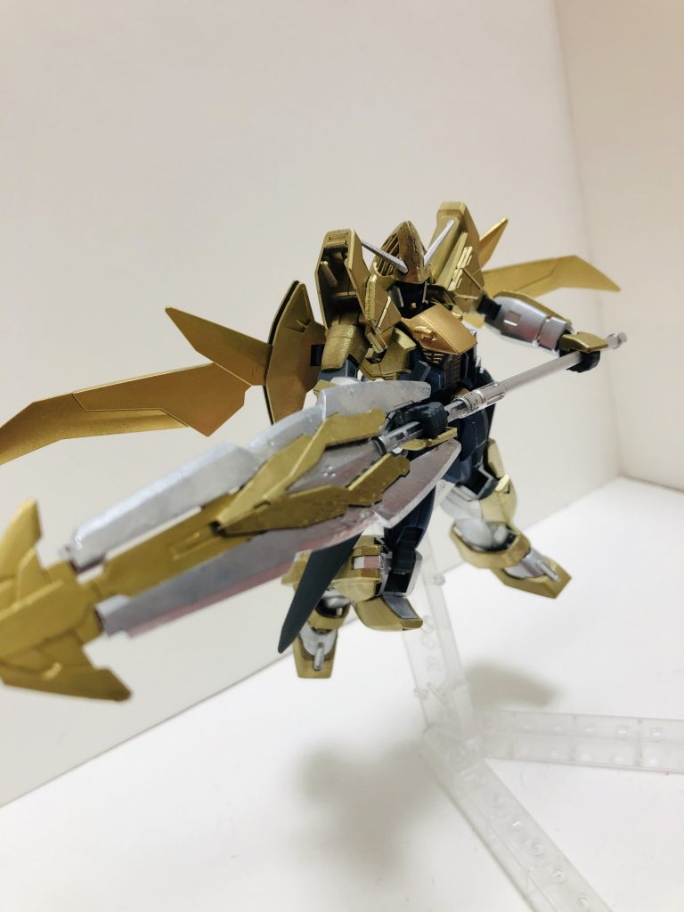 ゴルディオンランス
ゴルディオンガンダムから託された聖槍