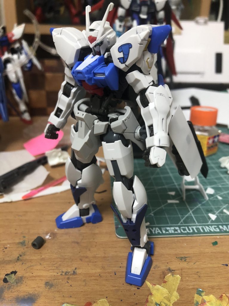 最初はブレイクブレイドのデルフィングを作ろうとしてましたが全然理想の形に出来ず諦めてインフィニットストラトスの白式を思い出してあれなら出来んじゃね?と思い今回の作品を作りました!まぁ途中からオリジナルの機体になって行きましたが笑