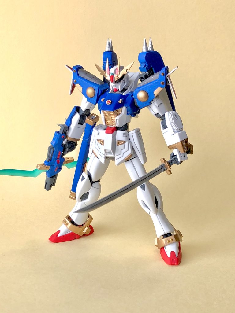 全体
豪嵐丸(日本刀)はHGレッドフレームのガーベラストレートを短く加工。