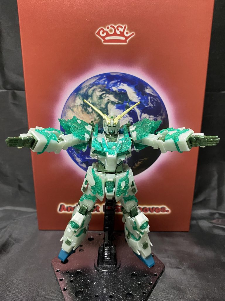 地球をバックに！