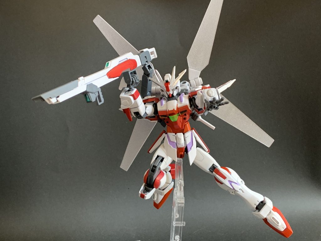 ハイパーサテライトキャノンとパルマフィオキーナビーム砲を同時発射。