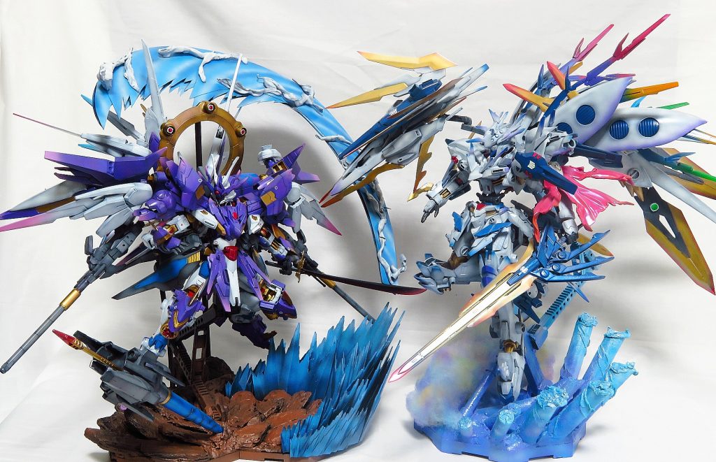 今年作ったバエルと並べてみました。どっちもかっこいい!