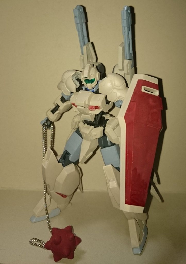 ジムタイプの頭にしてみました　胴体のツインリアクターフレームあればガンダムフレームという自由度の高い公式設定のおかげでどうみてもジムやろてのも可能に・・・・