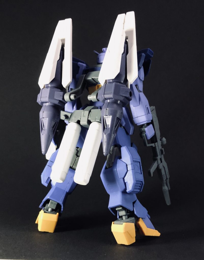 最後にバックショット。
あまり色々と混ぜなかったので、
かなり纏ったシルエットになったのでは
無いでしょうか?
ご覧頂きありがとうございました!