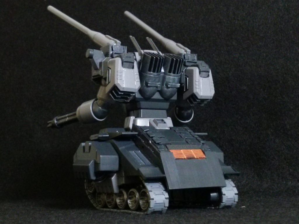 【再投稿】ウチのガンタンクシリーズ–3枚目/制作者：ヤージ