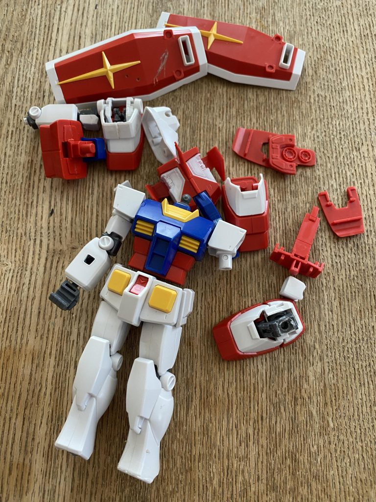 GUNBOYが他のMSと戦わせまくった結果、パーツもかなりなくなった…🙀