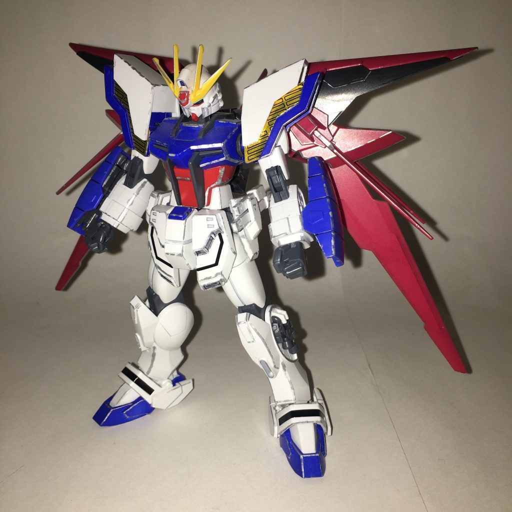 冷却機構を展開した形態、正面。通称、アタックフォーム。この形態では攻撃力と機動力が格段に上がり、強力な技を次々に繰り出すことができる。但し、相手の攻撃を防御し切れなくなるので、相手の攻撃に耐えるより、その攻撃を回避する技術が求められる。