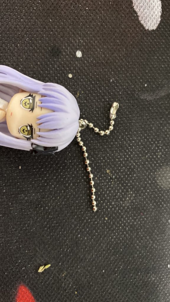 このチェーンを切って埋め込んでみたりしてます。まあクオリティは低くなりましたが安価で楽でしたので…w