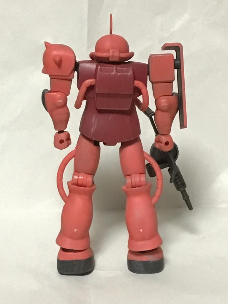 うしろ。ヒザ裏は段落ちモールドでごまかそうとしました。