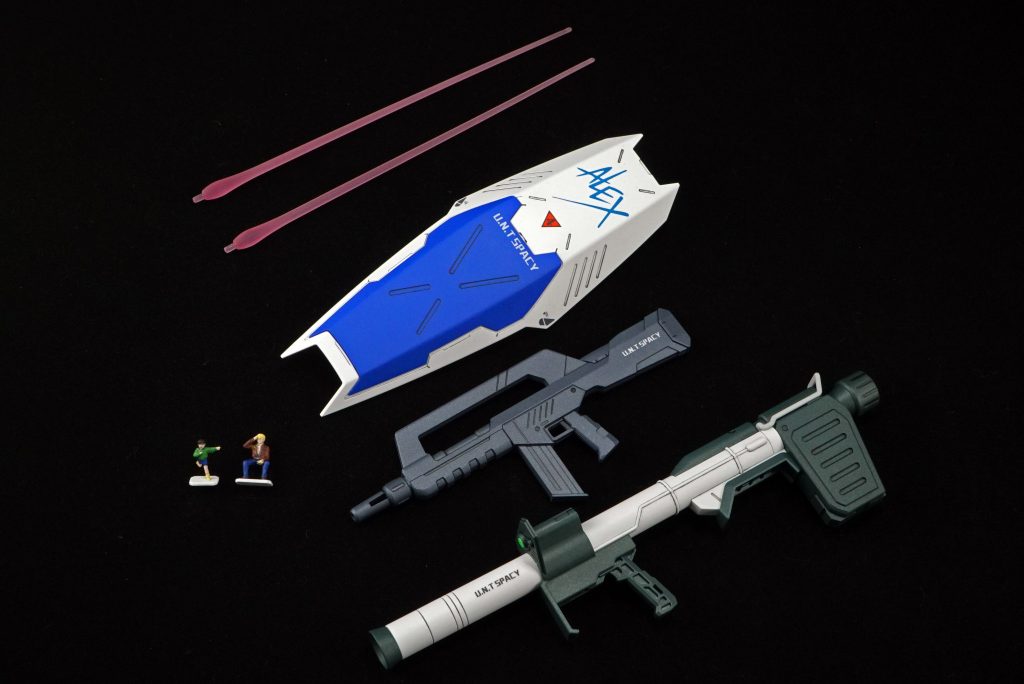 武器類も成型色に寄せたメタリック系（調色）で塗装しました💦
（調色）って書きすぎな気がしてきました💦