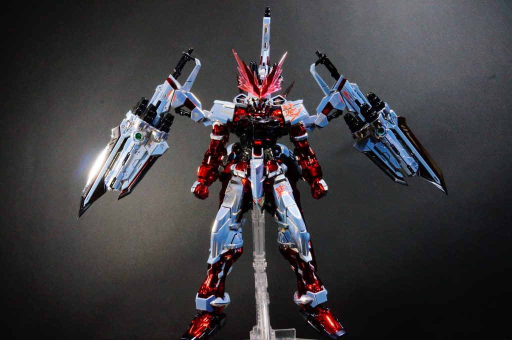 【メッキ仕様】MG レッドドラゴン ガンダム アストレイレッドフレーム–4枚目/制作者：GUNPLUSTER LAB ｶﾞﾝﾌﾟﾗ専門のﾒｯｷﾗﾎﾞ