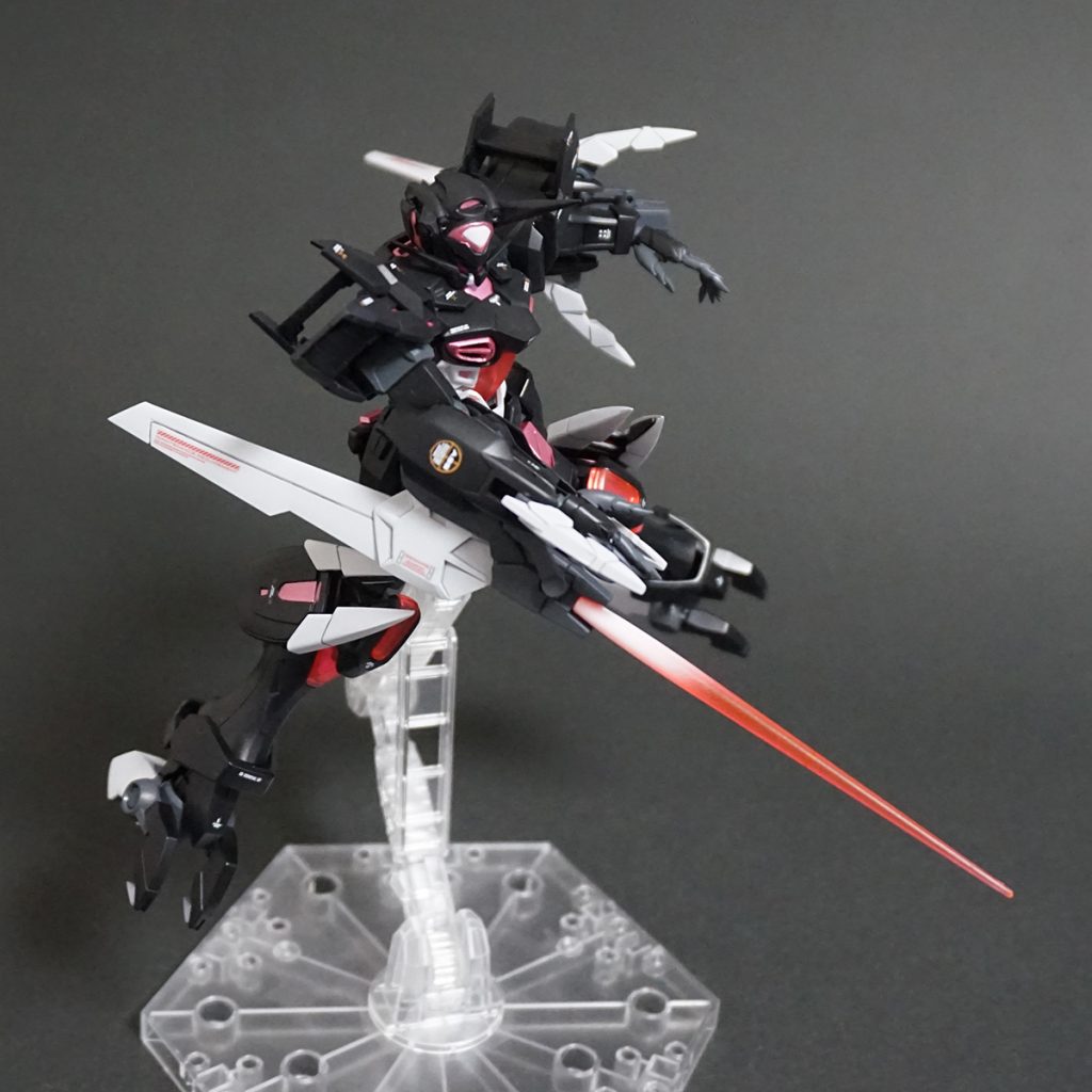 ビームサーベルを構えて その2