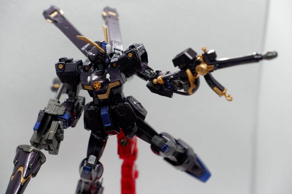 ザンバスターとショットランサーです。
X字のバインダーのおかげで動きがつけやすいと思います。