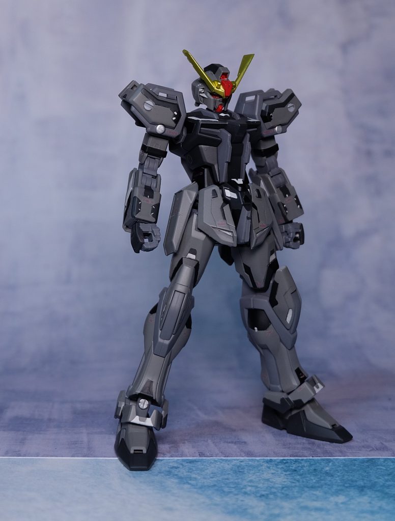 中の人こと、ストライクT-2
ストライクTの二号機。
ガンダムの二号機は強奪される運命にあるらしい。