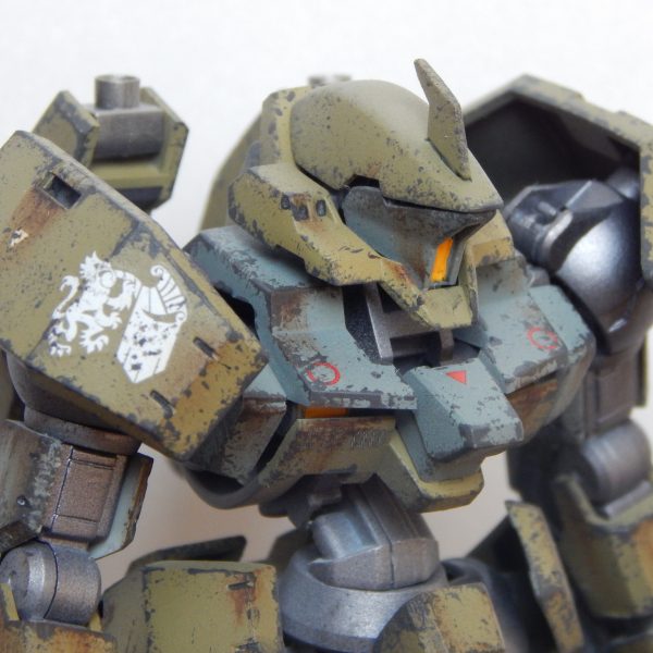 HGIBO 1/144 Reginlaze (Painted)