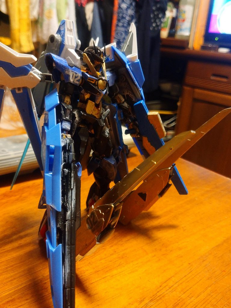 足は、鉄血感出したかったので、バエル使いましたー