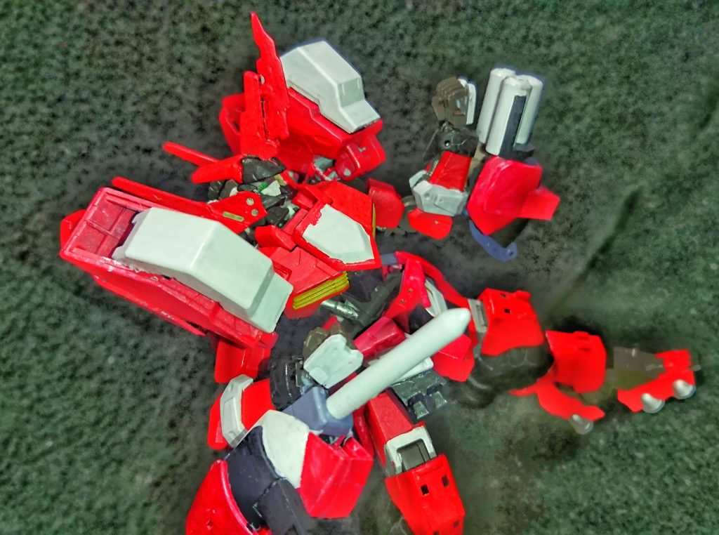 全体的にスマートになってしまっているため、アルト特有の重量感が足りてないです。