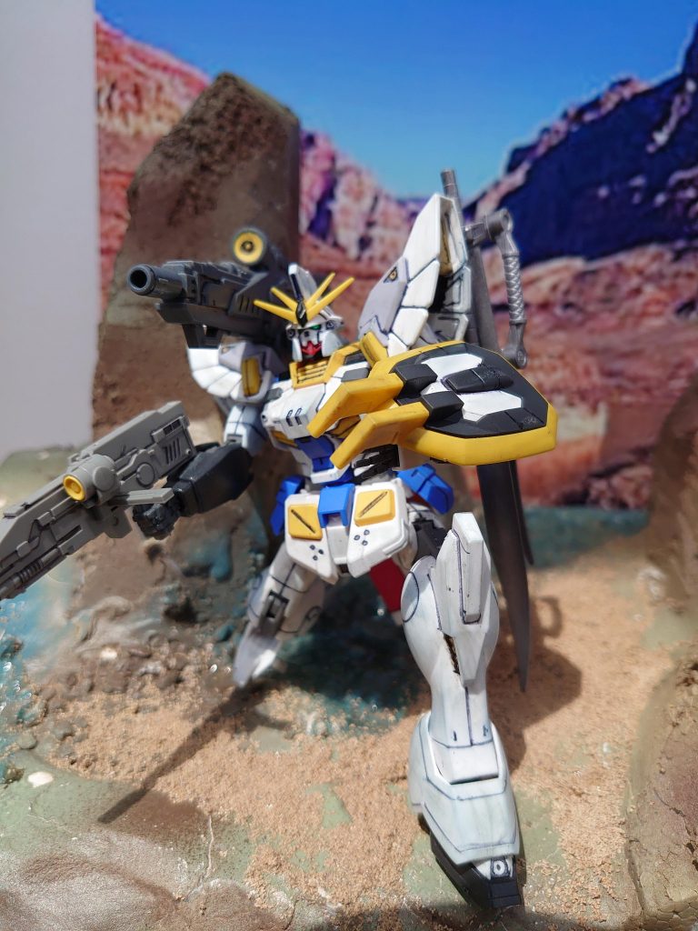 サンドロック+ガンダム7号機フルアーマー、ミキシング。