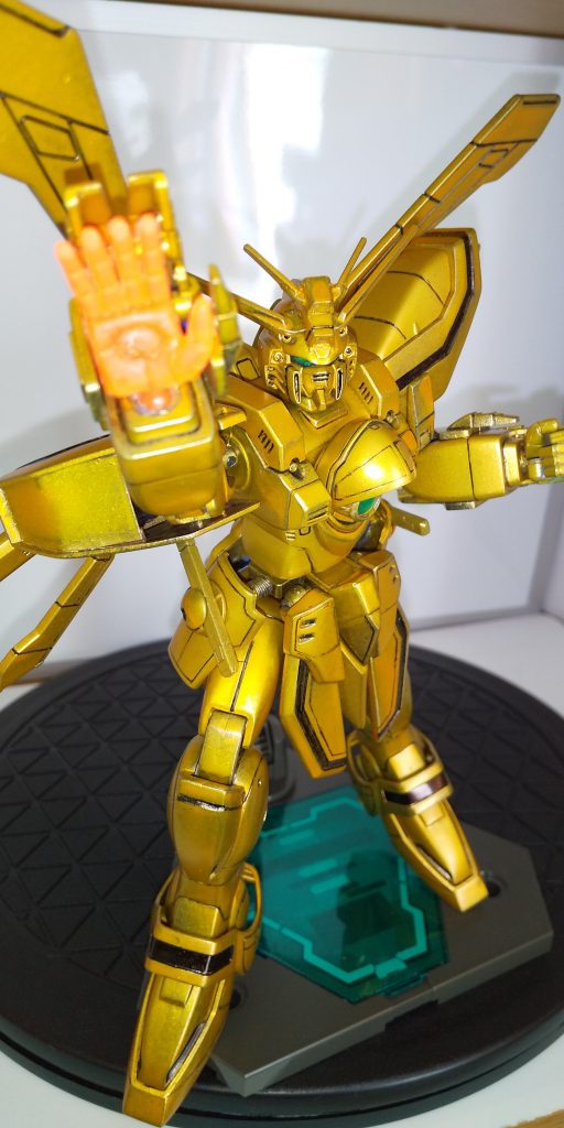 旧キットと言えどHG規格
ウイング部分のディテール など 申し分ないキットでした