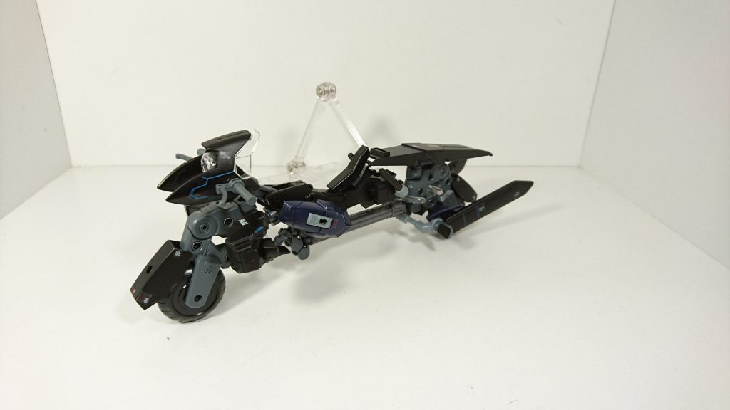 装甲+マシンライダーのパーツで作ったバイク。バイクとしては少し小ぶり。