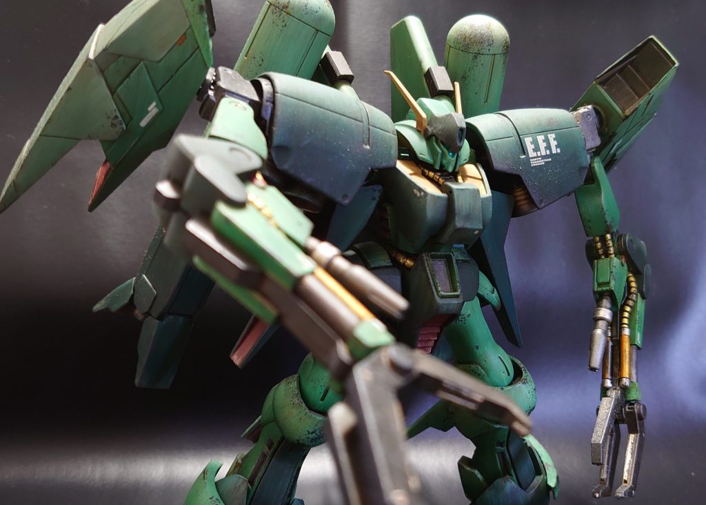 掴まれたら痛そう。