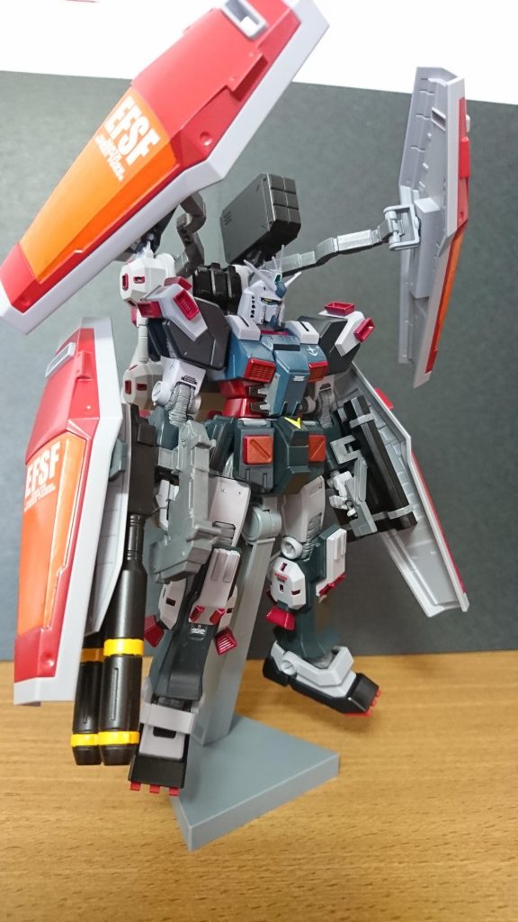 ・正面
頭、腕の箇所は合わせ目消しをやってみました！