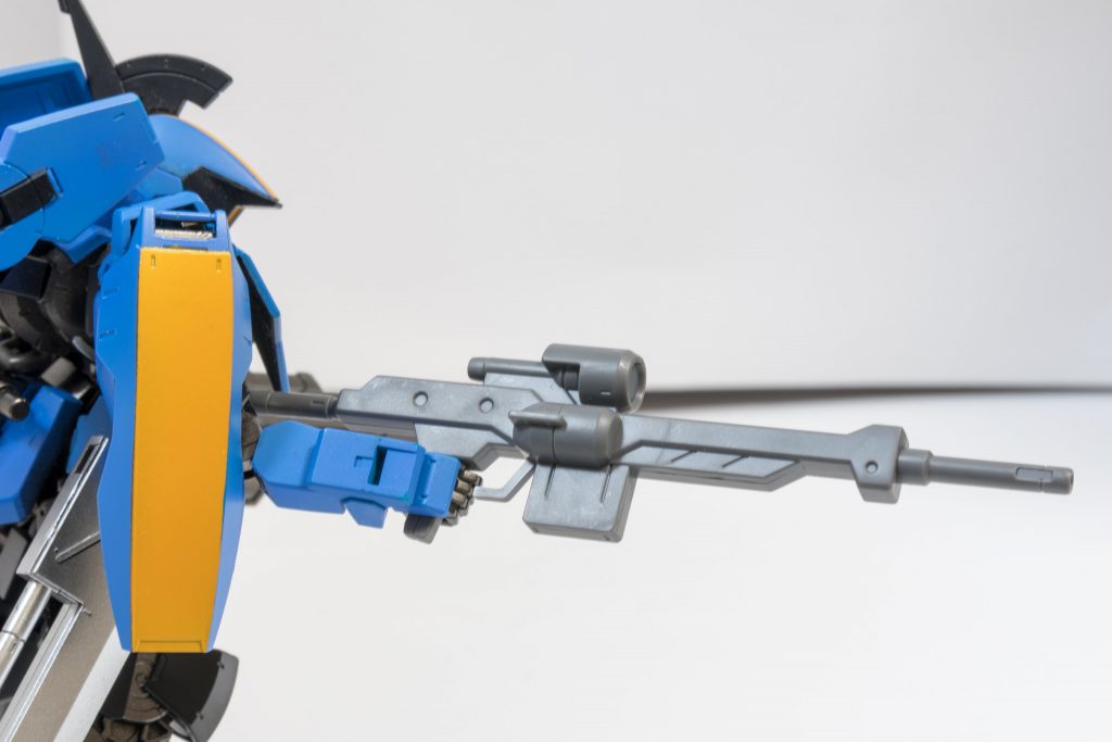 ・アサルトライフル
セミオート/フルオートを使い分けられるライフル。
ガンダムヴィダールの予備武装を奪取し利用している。