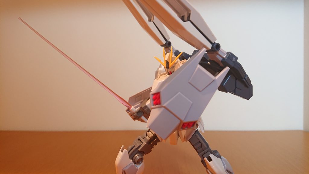 HG ナラティブガンダムB装備–2枚目/制作者：刺身オレンジ