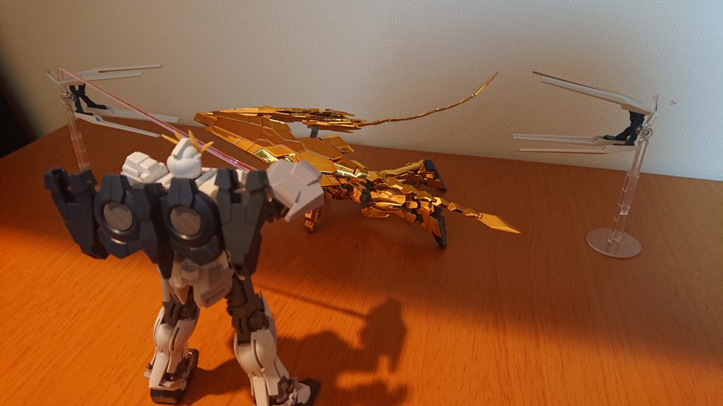HG ナラティブガンダムB装備–5枚目/制作者：刺身オレンジ