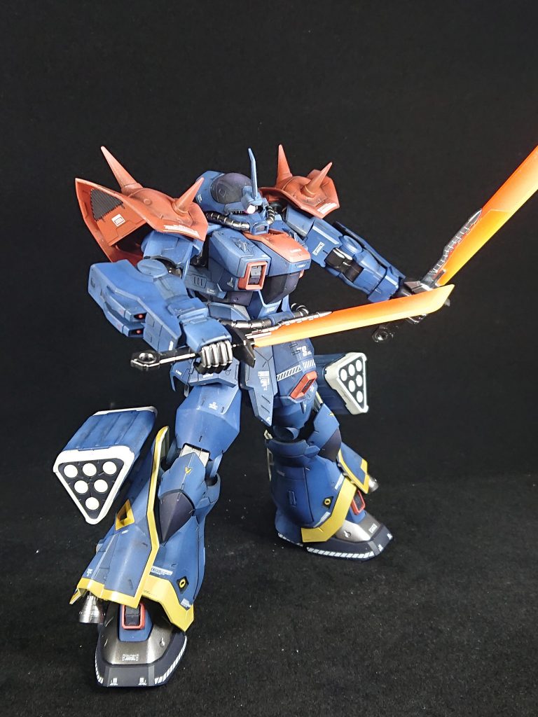 あまりポーズ取れない…