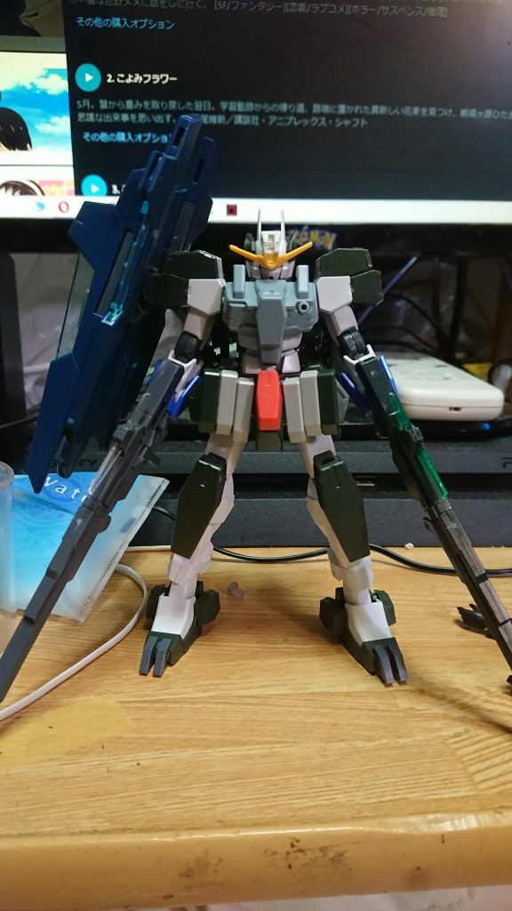 サフ吹き前の仮組み状態、
ケルディム要素が多い気がするけどこいつはサバーニャです^^