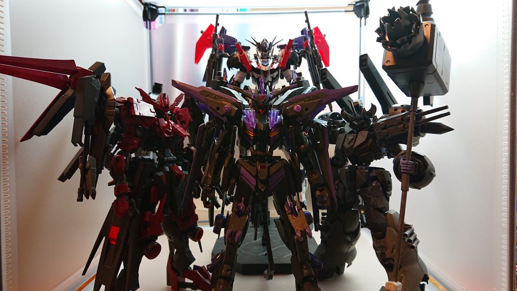 ついに姿を表したヴァルハラの3幹部と王ヴァルハラの目的を果たす為古代の兵器を目覚めさせる為彼らは世界で破壊と混乱をもたらす