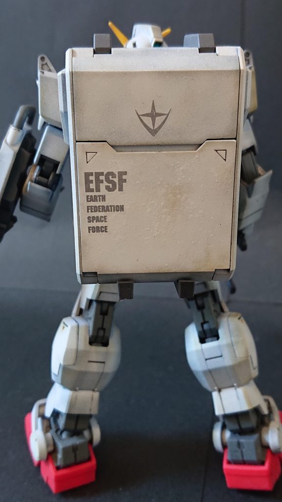 コンテナにもデカール貼りました。