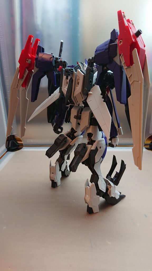 特徴として4枚のウイングが追加されており、フェーズ1よりも速さに特化している