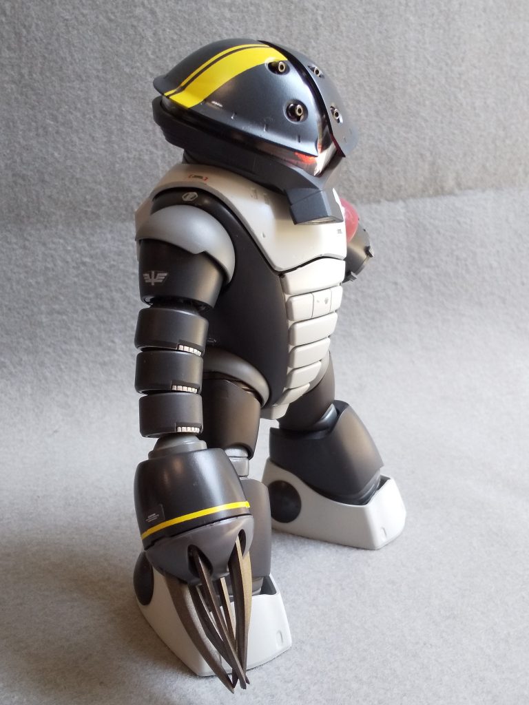 デカール控え目です