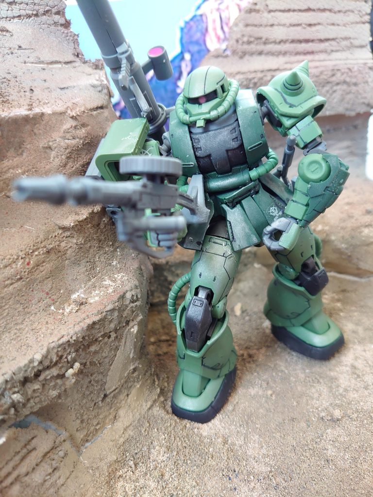 敵陣に近づく。