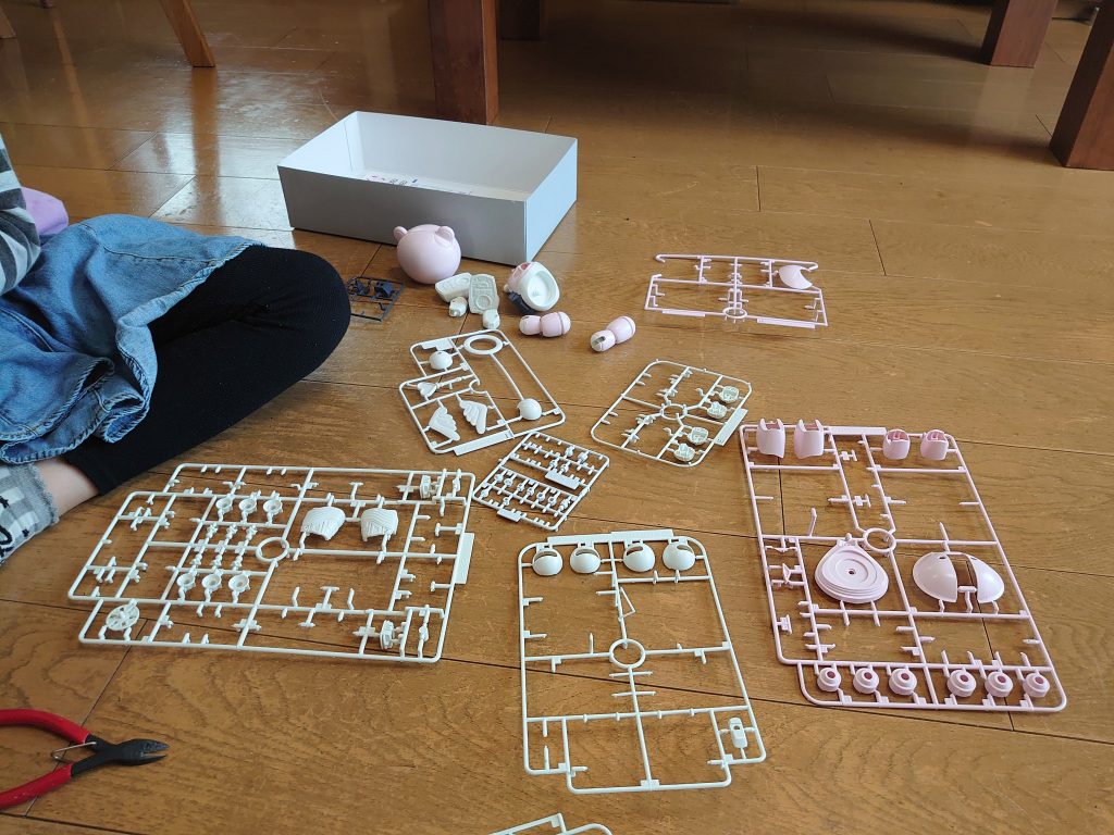 ニッパーは、けっこう使いなれています。