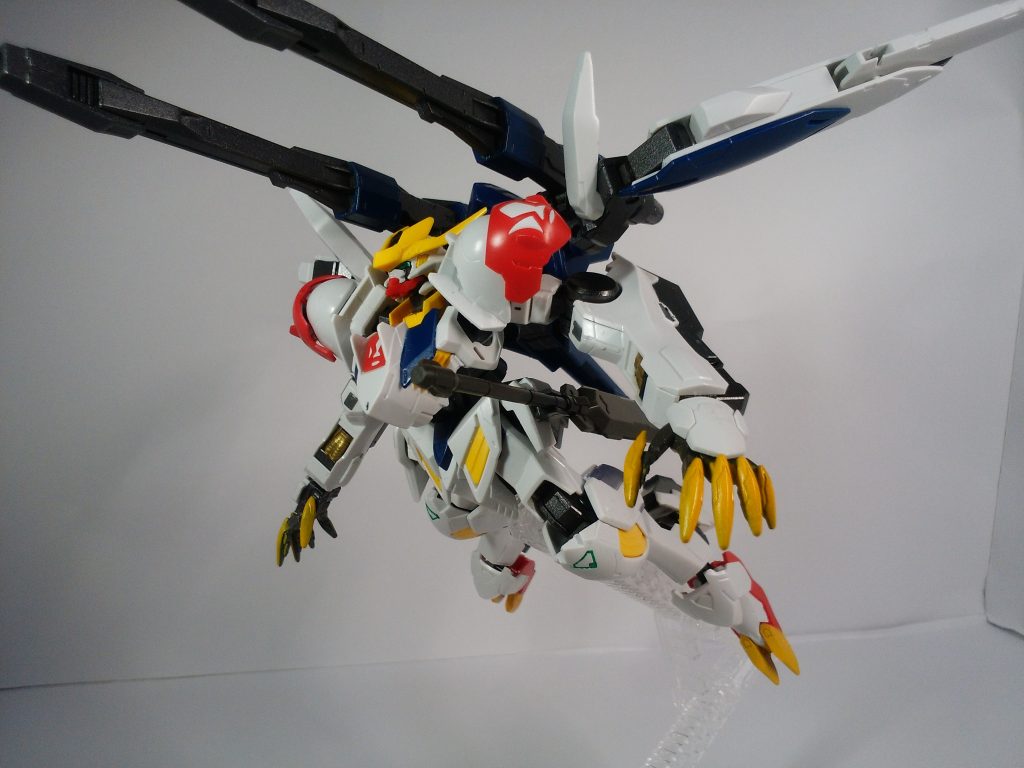 又ドッキングする事で飛行能力も得るので火星の空を飛び回ることが出来ます｡