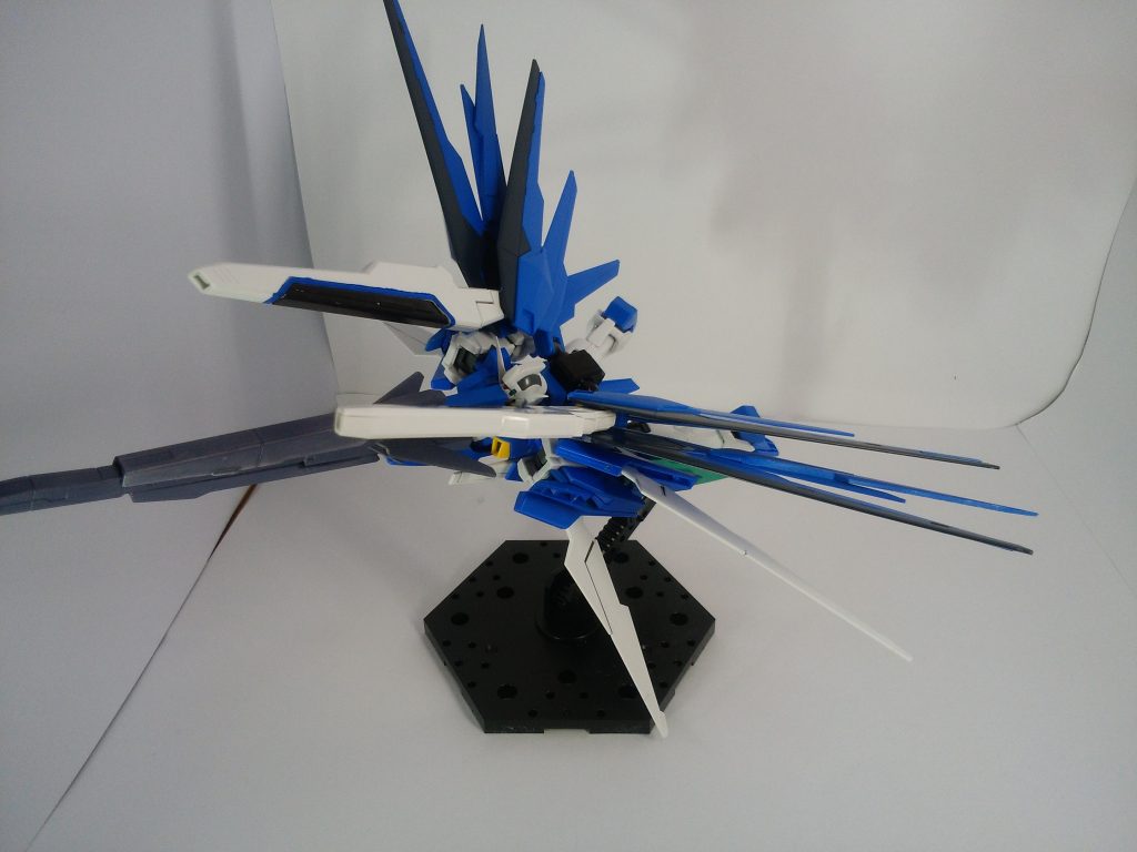 ガンダムAGE2フリーダム–9枚目/制作者：剣崎切歌(ケンザキキリカ)