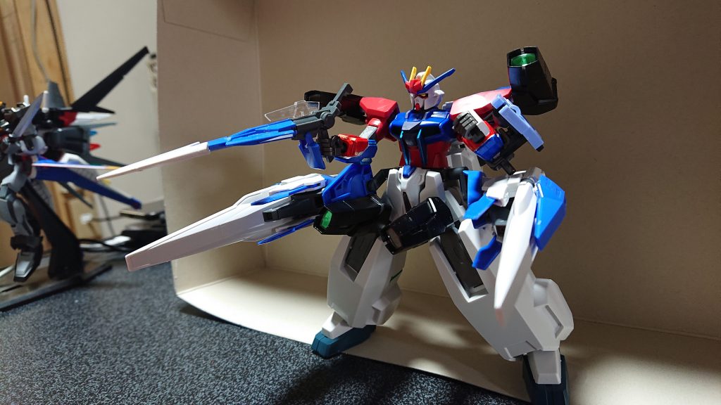 フライユニット外してオーライザーとドッキングして更にGNキャノン２門追加で「GN粒子圧縮前門解放」とティエリアみたく言ってみたい
ドッキングしたらライザーストライクになるのかと